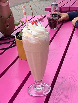 Yummy peanutbutter milkshake at Deer Mama in Amsterdam
