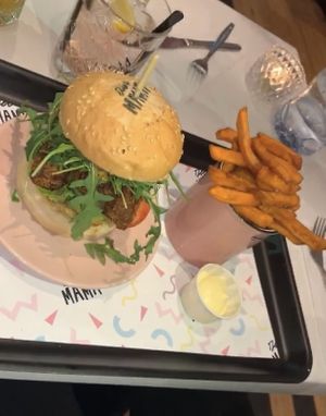 BBQ Bash Burger at Deer Mama in Amsterdam