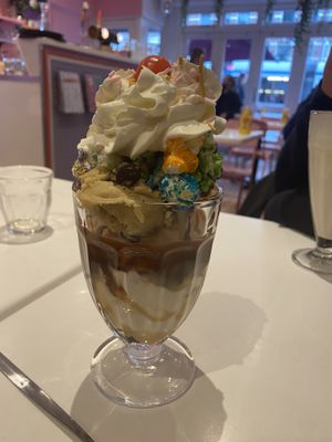 🍦   at Deer Mama in Amsterdam