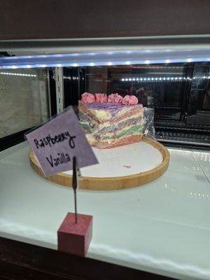 Cake at Deer Mama in Amsterdam