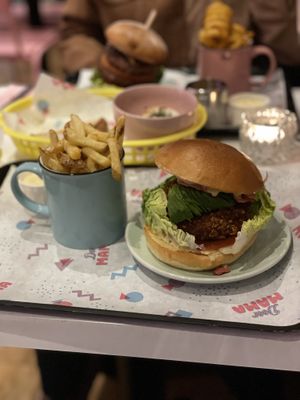 Crispy fried chicken burger  at Deer Mama in Amsterdam