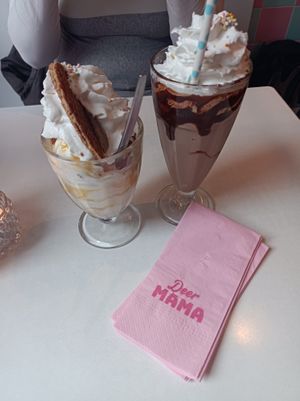  at Deer Mama in Amsterdam