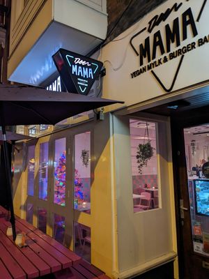  at Deer Mama in Amsterdam