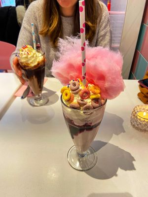 Unicorn cotton candy and strawberry shake   at Deer Mama in Amsterdam