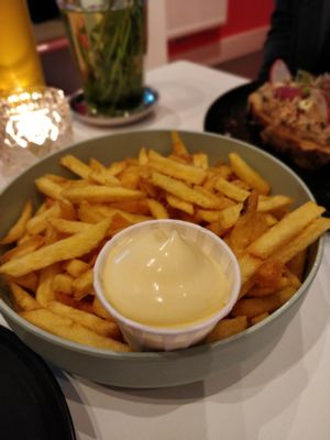 Fench Fries at Deer Mama in Amsterdam