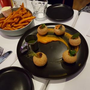 Crunchy Sweet Potato Fries & Pani Puri at Deer Mama in Amsterdam