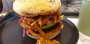 Pulled musroom burger at Deer Mama in Amsterdam