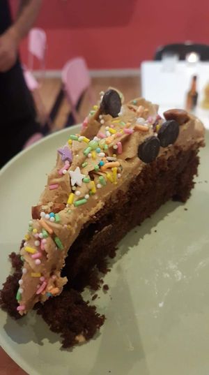 Pindakaas brownie💚 at Deer Mama in Amsterdam