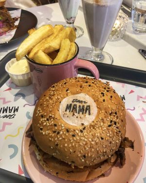Spicy Pulled Mush Burger  at Deer Mama in Amsterdam