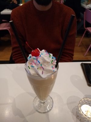 MilkShake at Deer Mama in Amsterdam