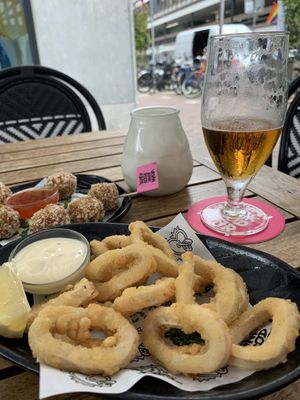 Curry betterballs and calamari squid rings.... house ipa  at Vegan Junk Food Bar - Downtown in Amsterdam