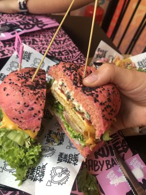 Daddy Mac Chicken at Vegan Junk Food Bar - Downtown in Amsterdam