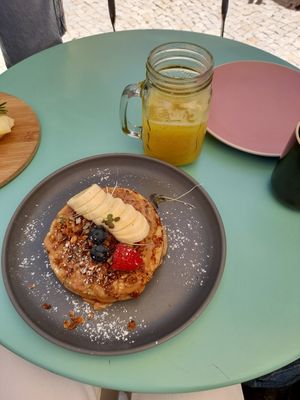 Vegan pancake at Jay's Brunch Caffe in Parede