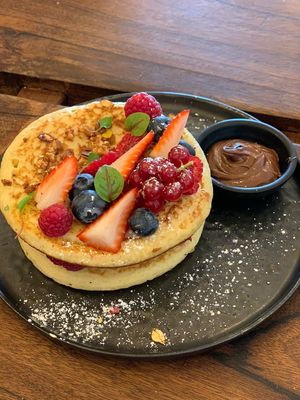 Panqueca simples  at Jay's Brunch Caffe in Parede