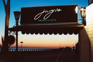 Sunset 
 at Jay's Brunch Caffe in Parede