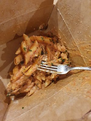 Delicious vegan pasta dishes at Julie Goes Green in Los Angeles