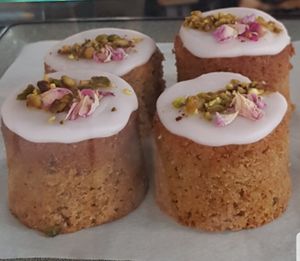 Lemon rose pistachio cakes (vg) at The Treehouse Board Game Cafe in Sheffield