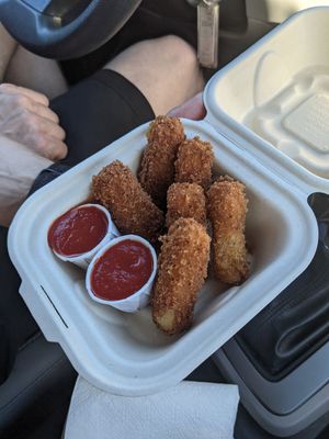 Mozzarella sticks!! 😍 at Earth Aloha Eats - Waikiki in Honolulu