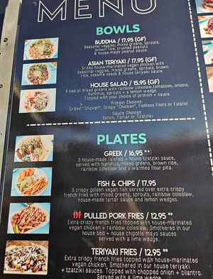 Bowls and plates at Earth Aloha Eats - Waikiki in Honolulu