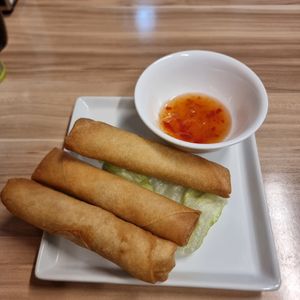Spring rolls at Just Vegan in Sunshine