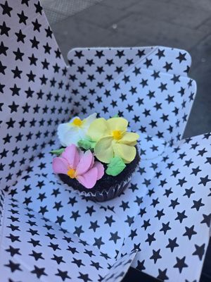 Cupcake at Black Star Pastry in Sydney