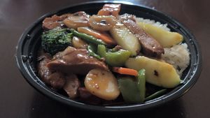 Hunan Veg Beef at Super Bowl Cuisine in Kingston