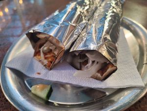 Lahmacun+Salat (Lahmacun mit Seitan Hack) at Selam Helal in Dusseldorf