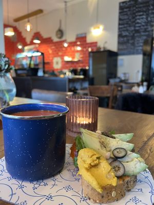 Tomaten-Erdnuss Suppe  at Marny's in Dusseldorf