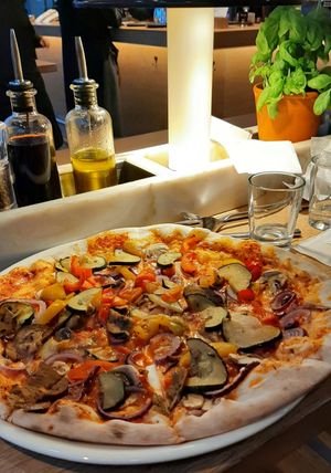 Pizza with vegetables at Vapiano - Solaris in Tallinn