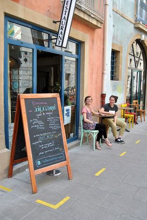 outside at Le The a Coudre in Grenoble