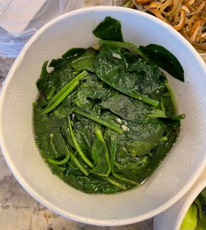 spinach greens   at Din Tai Fung in San Diego