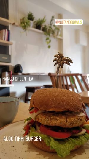 Aloo tikki Burger at Nut and Bowls in New Delhi