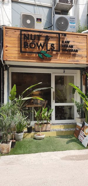 Entrance at Nut and Bowls in New Delhi