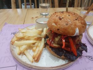 Beetroot ans quinoa burger at Nut and Bowls in New Delhi