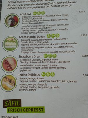 Menu containing all smoothie bowls at xfresh in Dresden