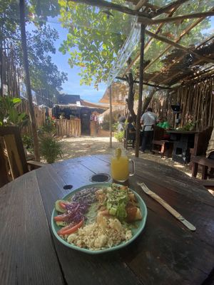 Flautas at Arte Sano in Holbox