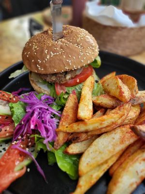 Classic burger at Arte Sano in Holbox