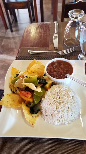  at Erva's in San Ignacio