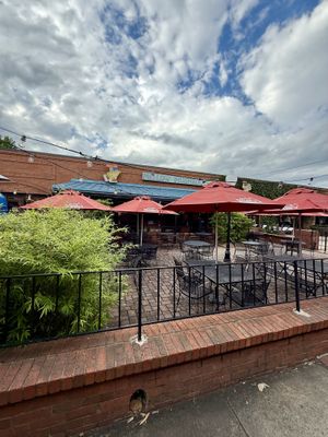 Exteriorr  at Mellow Mushroom - Brookhaven in Atlanta
