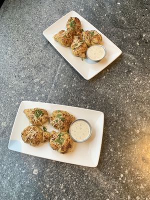Garlic knots at Virtuous Pie in Toronto