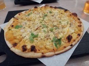 Mac n cheeza pizza!!  The cheese was so creamy 😍 at Virtuous Pie in Toronto