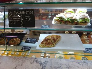 Vegan sandwhich and quiche at A Loja de Herdade in Lisbon