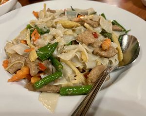 Pad kee mao  #Veganuary at Nunthaporn's in Mesa