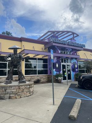   at Mellow Mushroom in Daphne