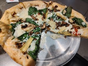  at Mellow Mushroom in Daphne