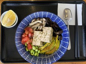 Toona bowl with rice  at Rén Lǐ Jū 仁里居 - Yuli Your Home in Taipei