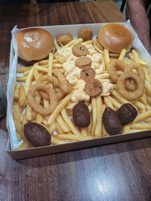 Larica Box at Master Veggie in Santos