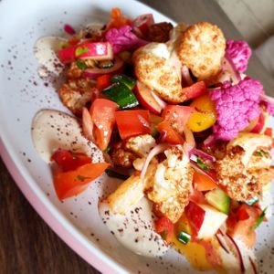 Fattoush caulifloeer salad at Zein's in Heidelberg