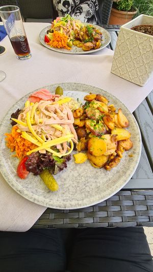 Vurstsalat mit Bratkartoffeln at Ulis Schlemmertreff in Baden Baden