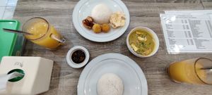 Lunch at Buddha Heart Vegan Cuisine in Medan